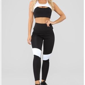 Fashion nova workout set